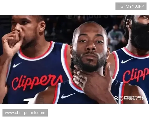 球星在关键防守端做出贡献被教练点名表扬,球星防守照片 球星在关键防守端做出贡献被教练点名表扬,球星防守照片