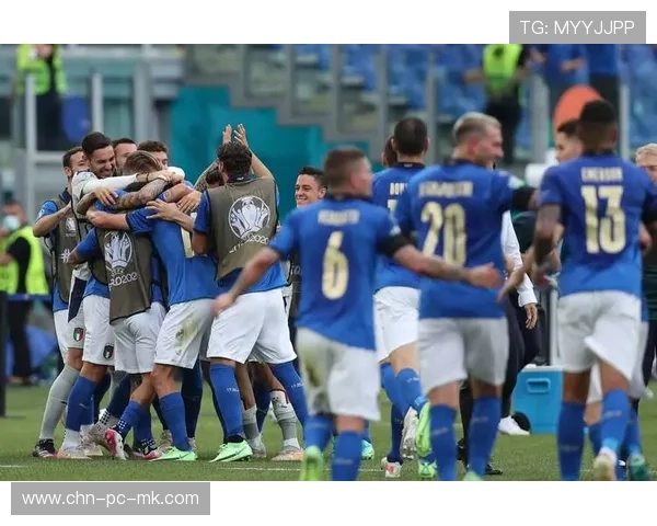 热刺重塑未来布局，中东青训中心引领足球新风潮